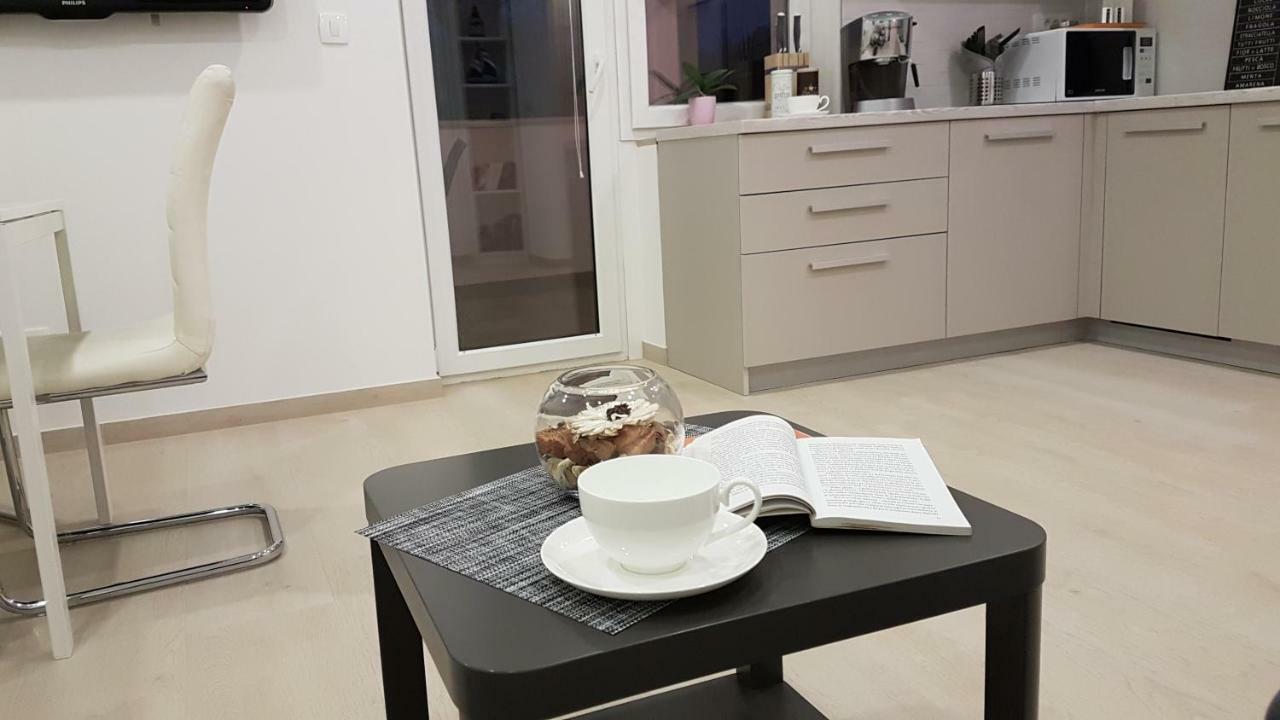 Apartmani Melanie Poreč Eksteriør billede